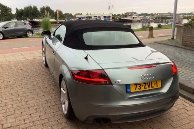 Audi TT (2007) thumbnail 5
