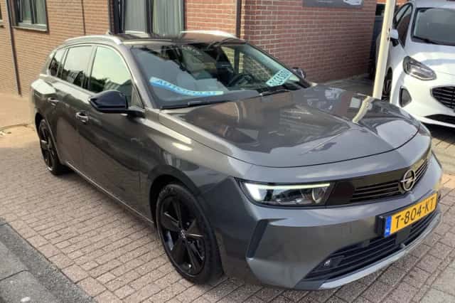 Opel Astra (2023) thumbnail 1
