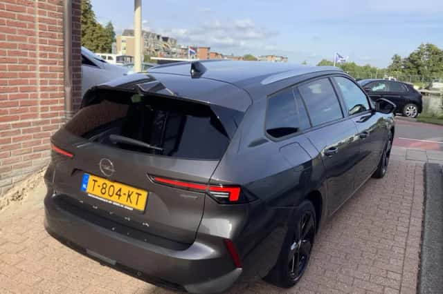 Opel Astra (2023) thumbnail 4