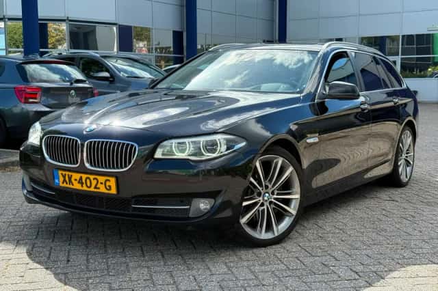 BMW 5-Serie (2012) thumbnail 1