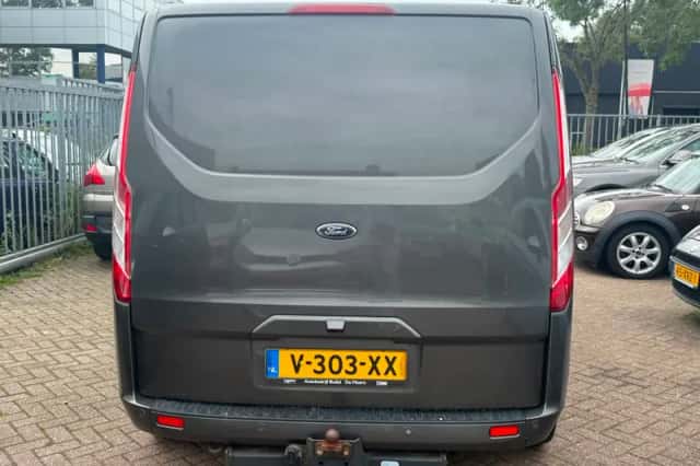 Ford Transit Custom (2019) thumbnail 3