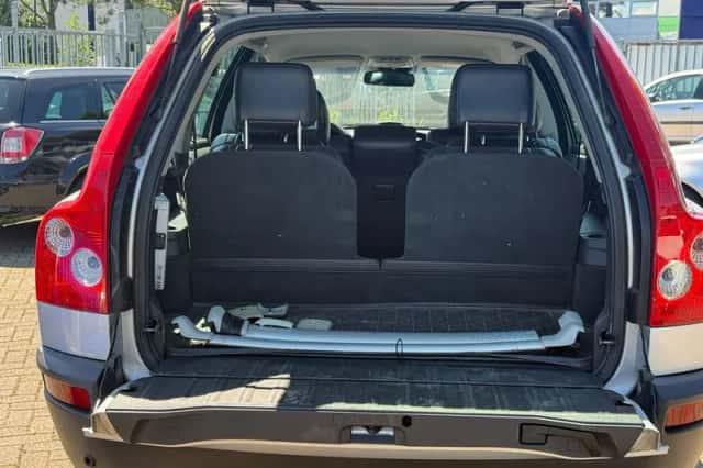 Volvo XC90 (2003) thumbnail 6
