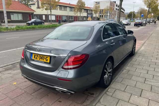 Mercedes-Benz E-Klasse (2016) thumbnail 3