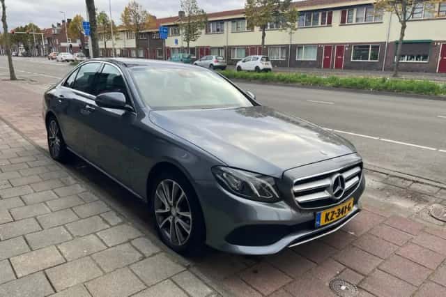 Mercedes-Benz E-Klasse (2016) thumbnail 4