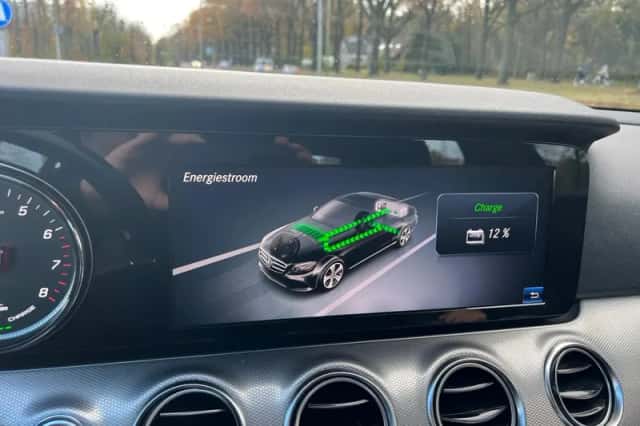Mercedes-Benz E-Klasse (2016) thumbnail 6