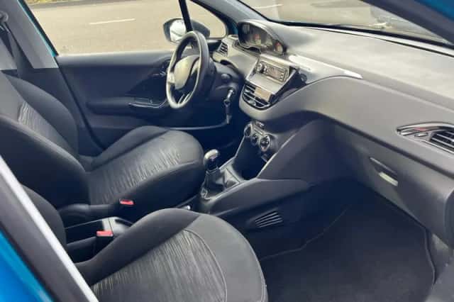 Peugeot 208 (2012) thumbnail 5