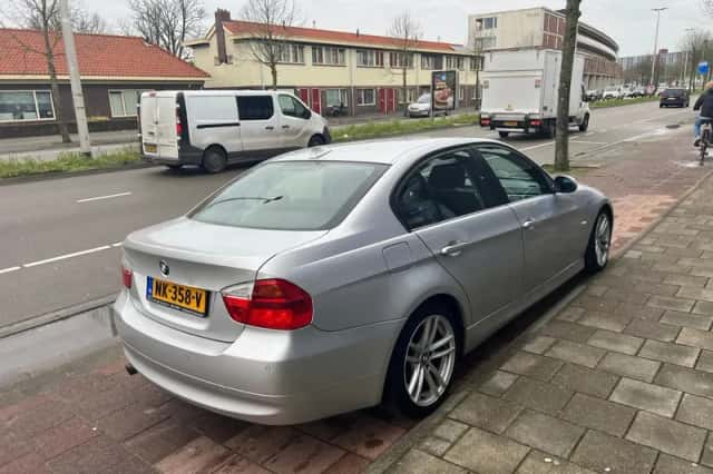 BMW 3-Serie (2006) thumbnail 5