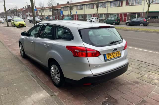 Ford Focus (2018) thumbnail 4