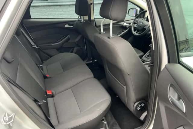 Ford Focus (2018) thumbnail 6