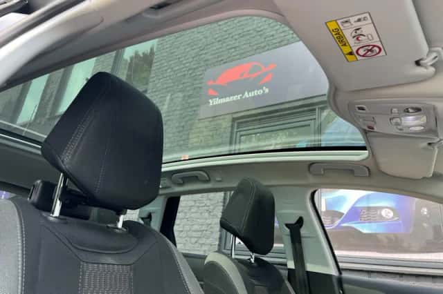 Peugeot 308 (2016) thumbnail 6