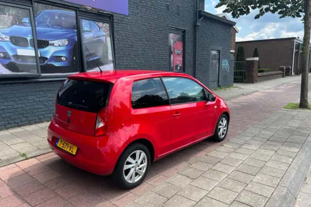 SEAT Mii (2012) thumbnail 2