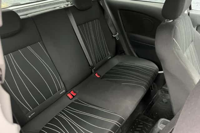 Opel Corsa (2011) thumbnail 6