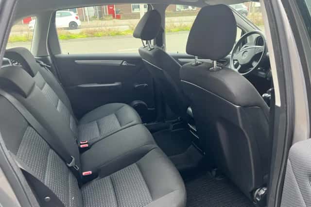 Mercedes-Benz B-Klasse (2011) thumbnail 6