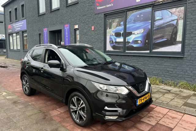 Nissan Qashqai (2018) thumbnail 1