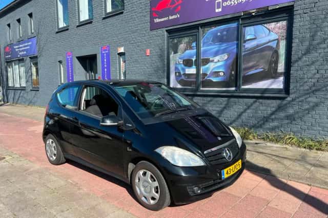 Mercedes-Benz A-Klasse (2010) thumbnail 1