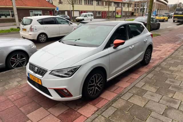 SEAT Ibiza (2019) thumbnail 3