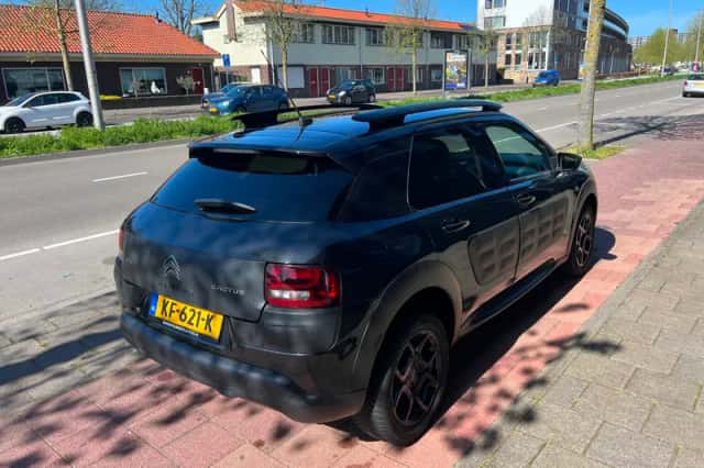 Citroën C4 Cactus (2016) thumbnail 4