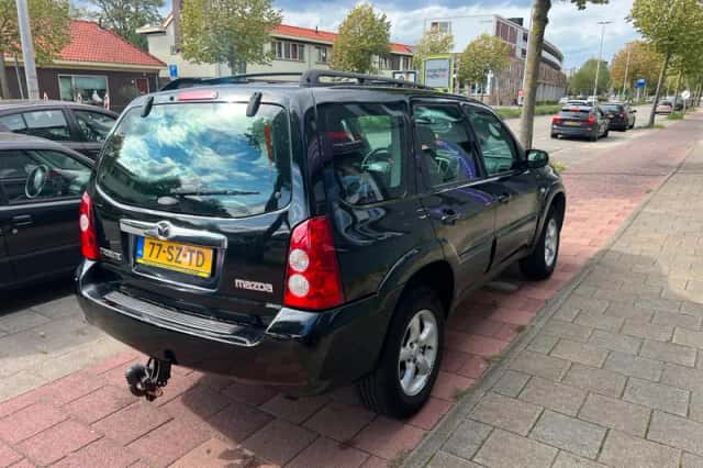 Mazda Tribute (2006) thumbnail 4