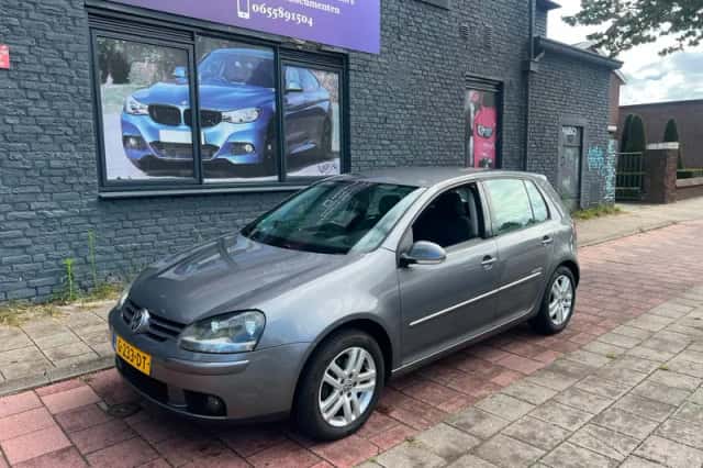 Volkswagen Golf (2008) thumbnail 1