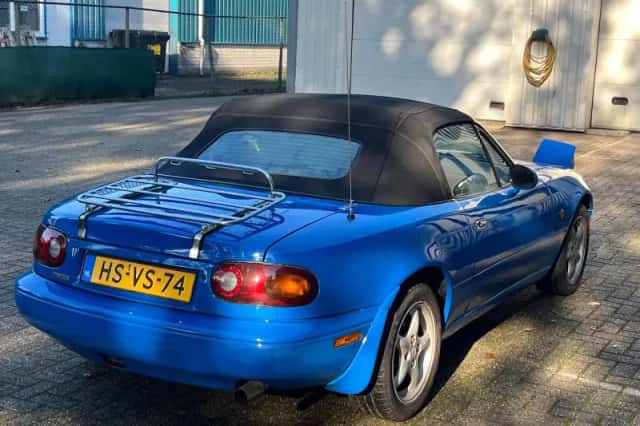 Mazda MX-5 (1991) thumbnail 5