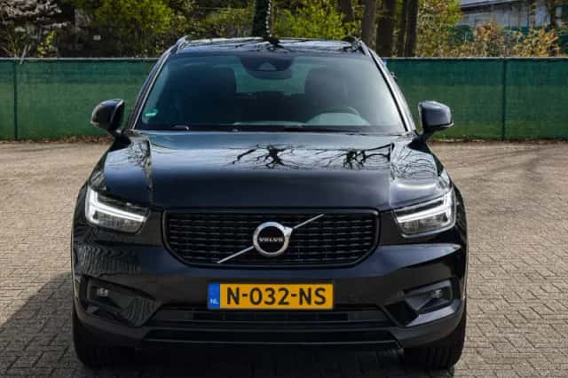 Volvo XC40 (2021) thumbnail 6