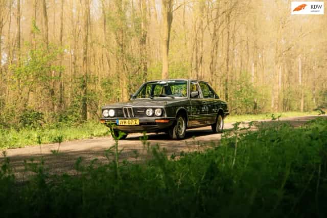 BMW 5-Serie (1980) thumbnail 1