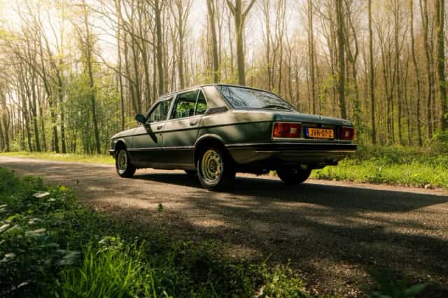 BMW 5-Serie (1980) thumbnail 3