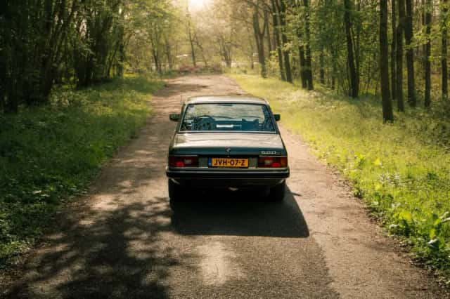 BMW 5-Serie (1980) thumbnail 4