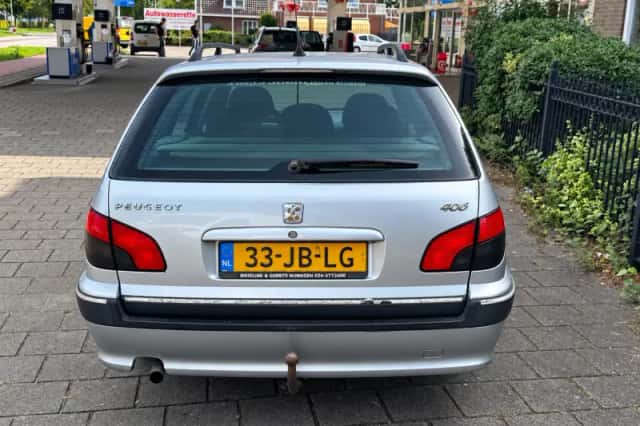Peugeot 406 (2002) thumbnail 4