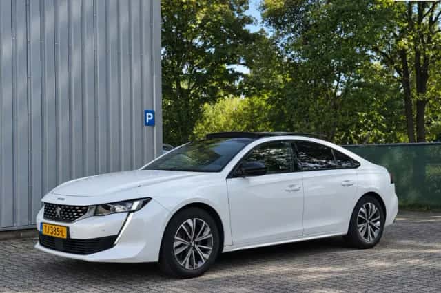 Peugeot 508 (2018) thumbnail 1