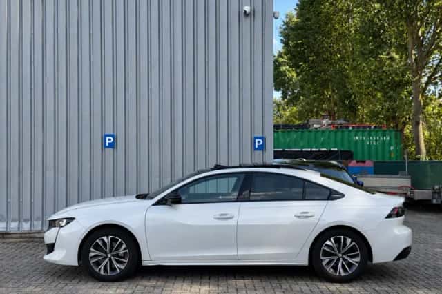Peugeot 508 (2018) thumbnail 2