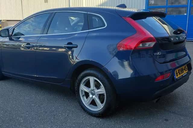 Volvo V40 (2013) thumbnail 5