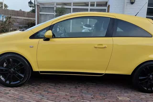 Opel Corsa (2010) thumbnail 5
