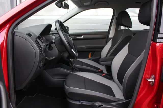 Škoda Fabia (2015) thumbnail 4