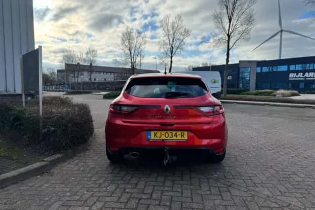 Renault Mégane (2016) thumbnail 3