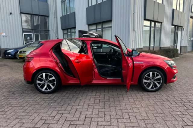 Renault Mégane (2016) thumbnail 6