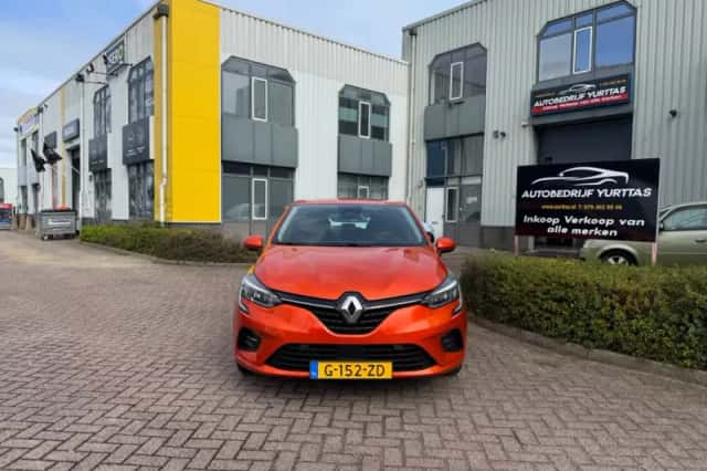 Renault Clio (2020) thumbnail 2