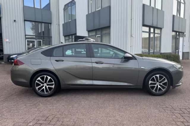Opel Insignia (2018) thumbnail 5