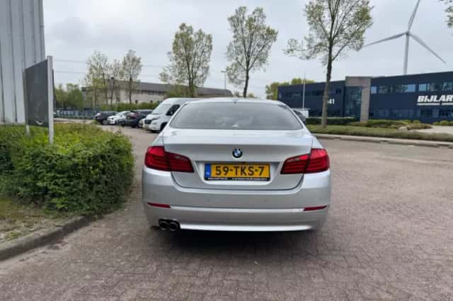 BMW 5-Serie (2012) thumbnail 3