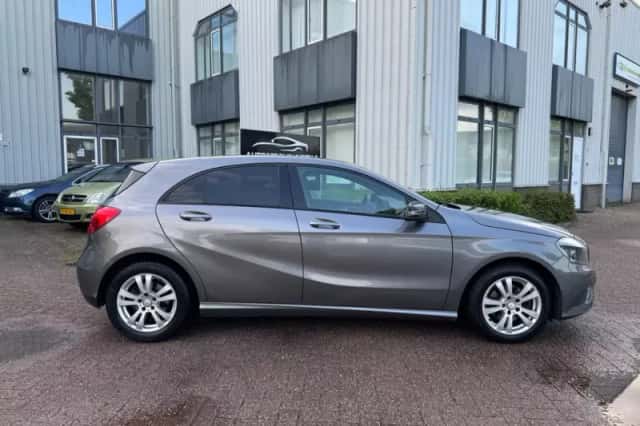 Mercedes-Benz A-Klasse (2013) thumbnail 5