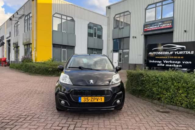 Peugeot 107 (2013) thumbnail 2