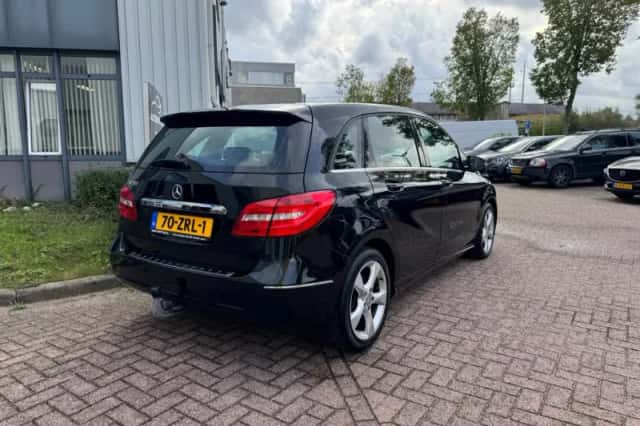 Mercedes-Benz B-Klasse (2013) thumbnail 4