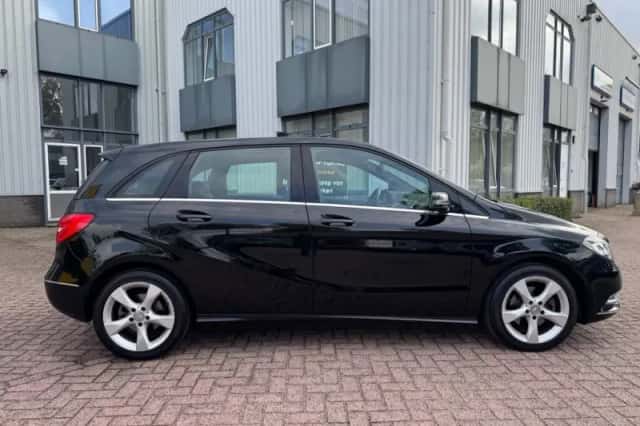Mercedes-Benz B-Klasse (2013) thumbnail 5