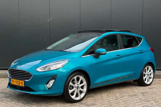 Ford Fiesta (2017) thumbnail 1
