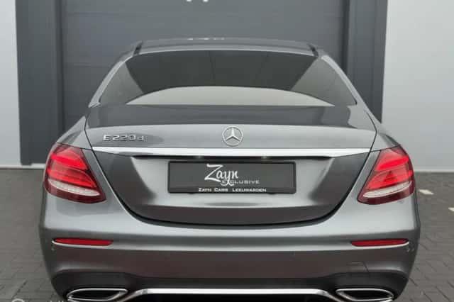 Mercedes-Benz E-Klasse (2016) thumbnail 6
