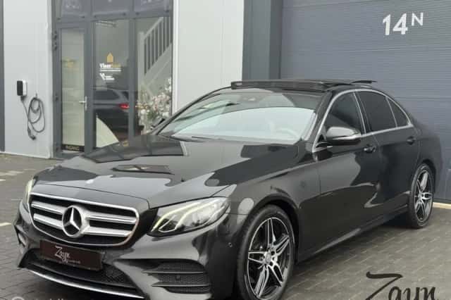 Mercedes-Benz E-Klasse (2016) thumbnail 1