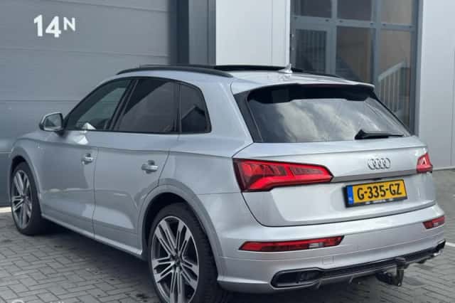 Audi SQ5 (2018) thumbnail 4