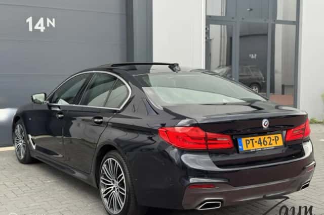 BMW 5-Serie (2017) thumbnail 3