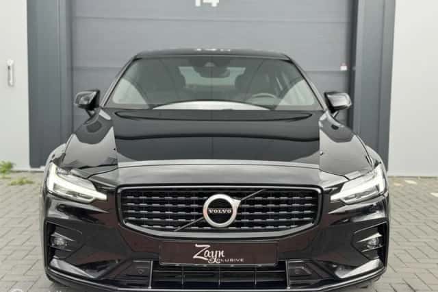 Volvo S60 (2021) thumbnail 5