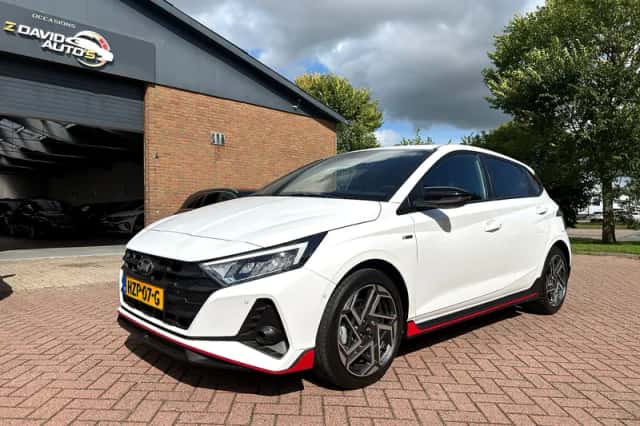Hyundai i20 (2025) thumbnail 1